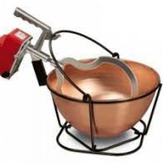 Copper pot for polenta, with electric cooker 